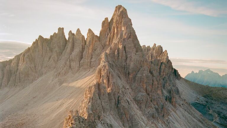Jakob Lilja-Ruiz x Tre Cime North Hut_16x9